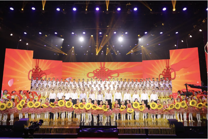 農(nóng)業(yè)農(nóng)村部舉辦“永遠(yuǎn)跟黨走”慶祝中國共產(chǎn)黨